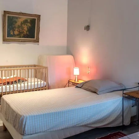 La Maison D’eloi Hébergement de vacances Montignac-Charente