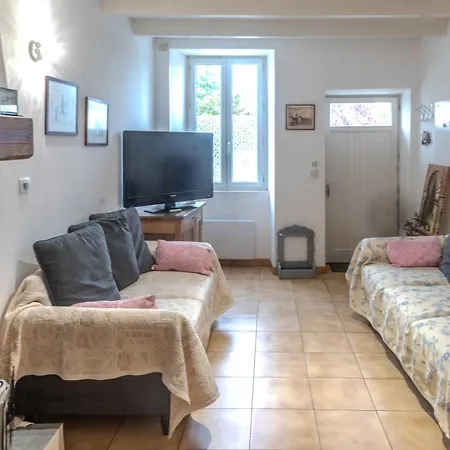 La Maison D'eloi * Montignac-Charente